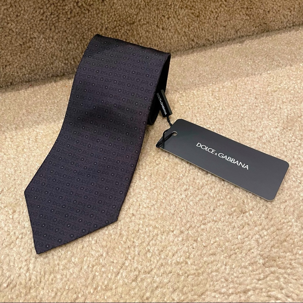 NEW Authentic Dolce & Gabbana Patterned Tie